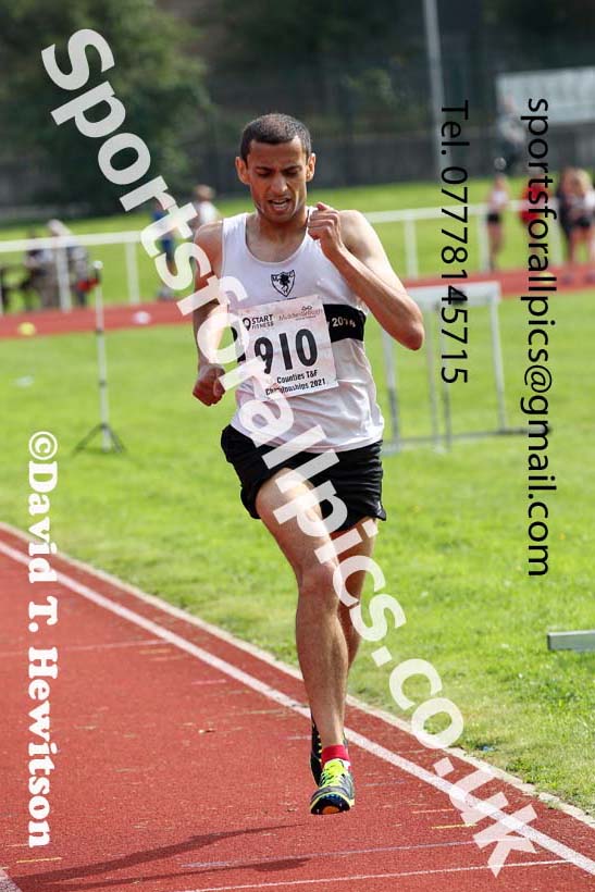 Mens and Boys 5000 metres, 2021 North Eastern Track and Field Champs., Middesbrough. Photo: David T. Hewitson/Sports for All Pics